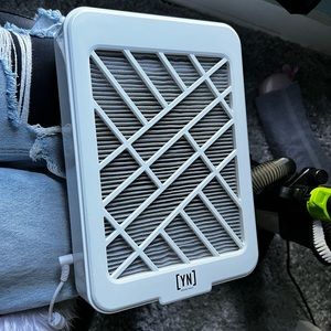 Young nails dust collector